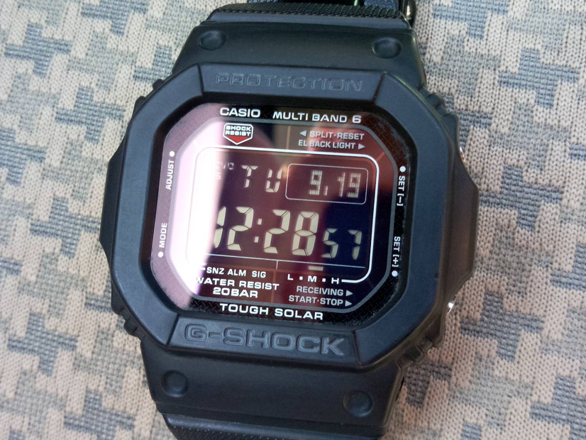 美品 CASIO G-SHOCK GW-M5610BC コンポジット メタルコアバンド 電波