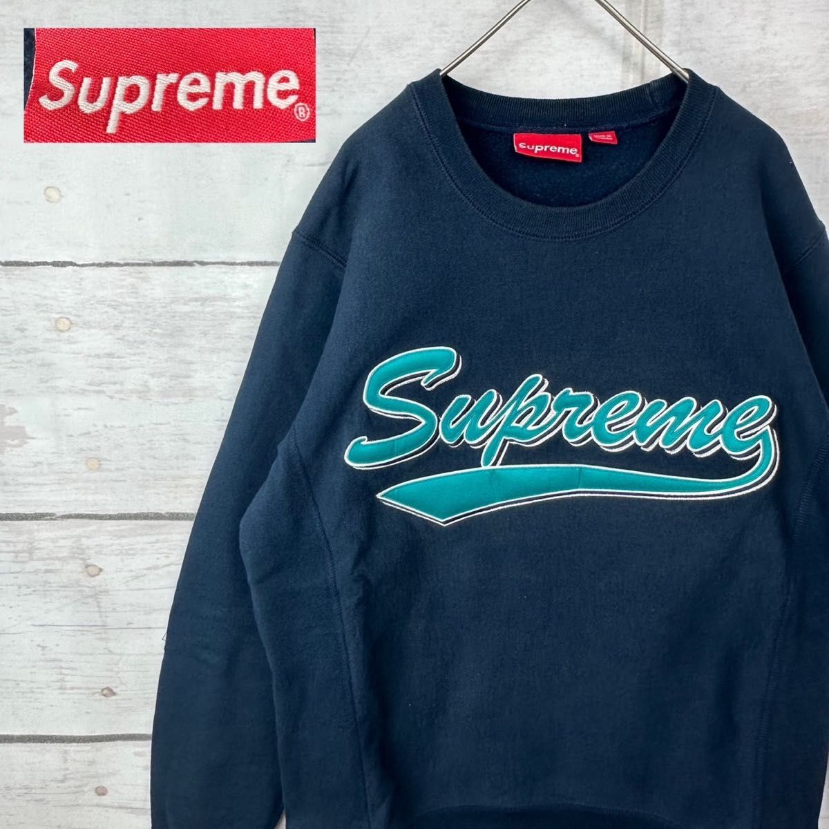 supreme シュプリーム　スウェットトレーナー　ビック刺繍ロゴ　ストリート系