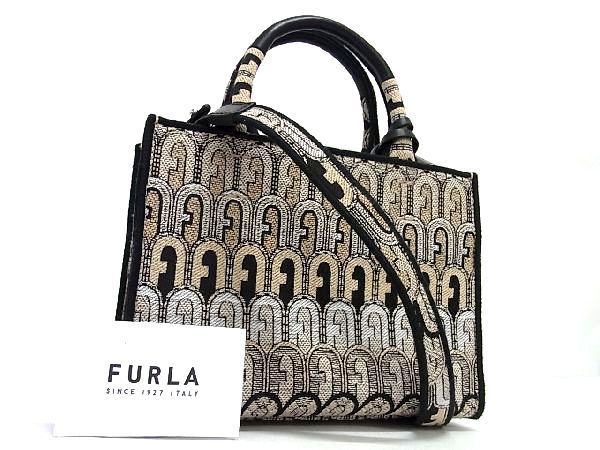 最安値で フルラ FURLA □新品同様□ 1円 アーチロゴ AQ4547 ベージュ