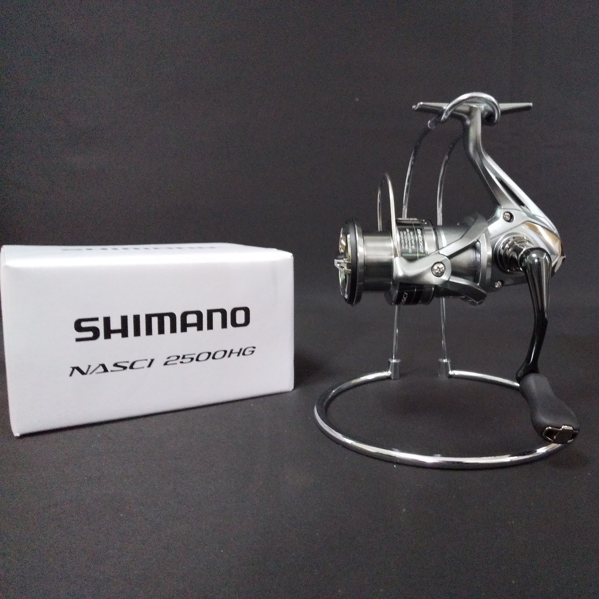 9`2 SHIMANO シマノ NASCI ナスキー 2500HG リール 中古美品