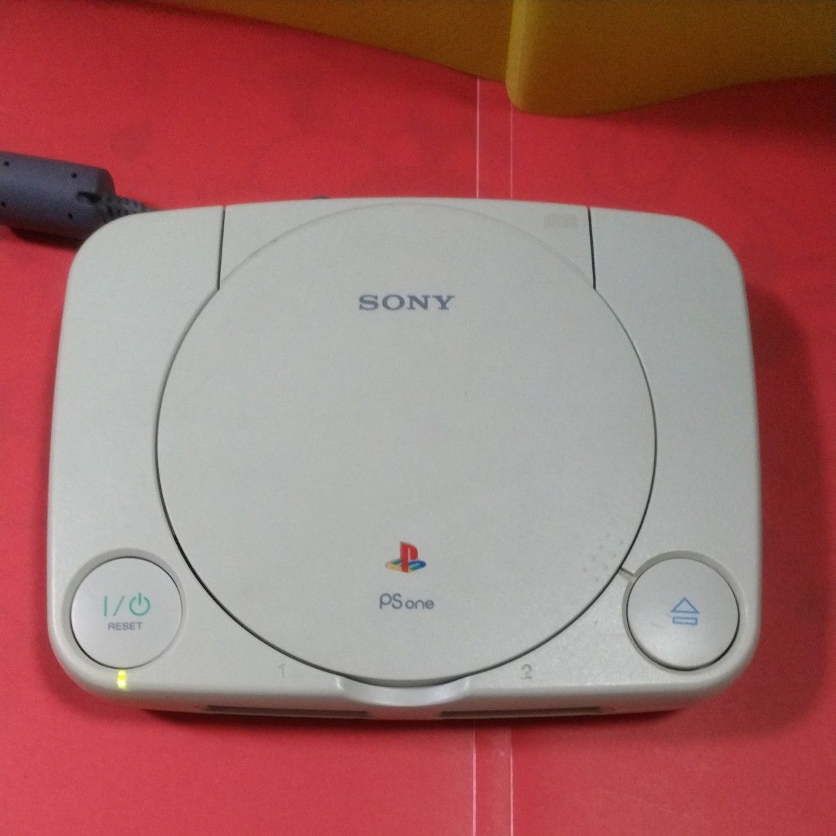 ★ SONY PlayStation（PSone）SCPH―100 (日本製)　純正品