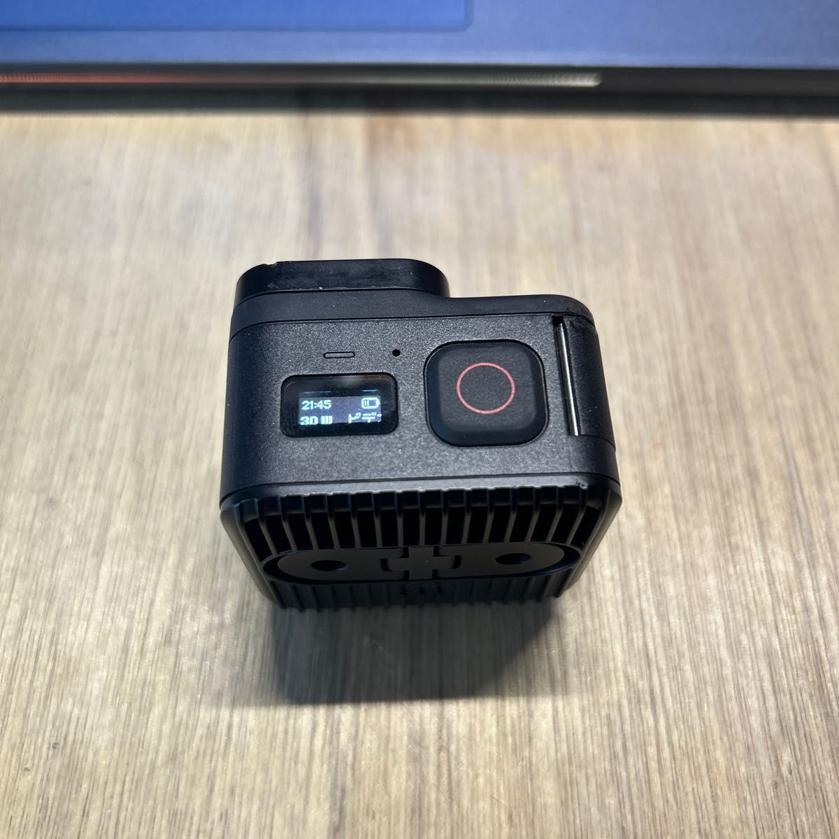 GoPro HERO8 メディアモジュラー 純正バッテリー2つ デュアル GoPro HERO8 メディアモジュラー 純正バッテリー2つ デュアル
