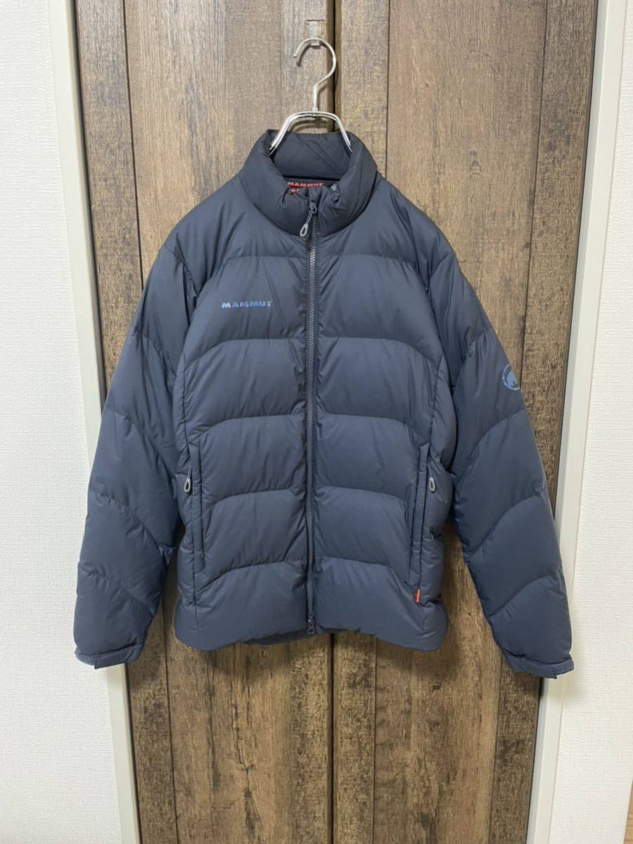 定価35,200円 即決 美品 MAMMUT Xeron IN Jacket マムート エクセロン ジャケット Sサイズ 紺色 ネイビー ダウン ダウンジャケット