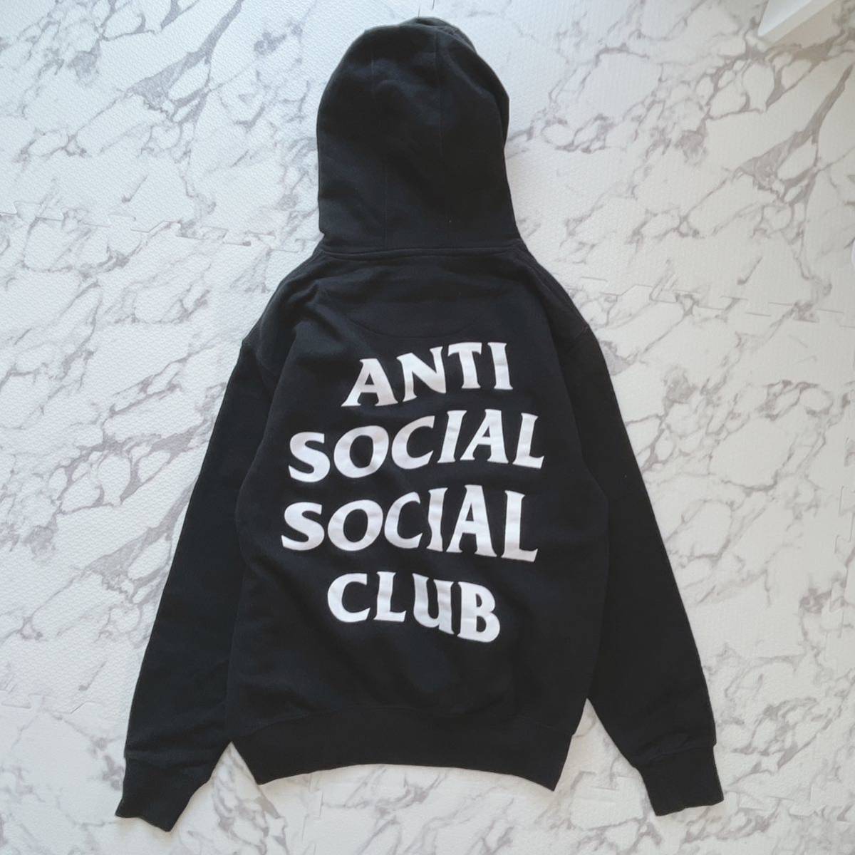 在庫僅少】 CLUB SOCIAL SOCIAL ANTI パーカ フーディーユニセックス