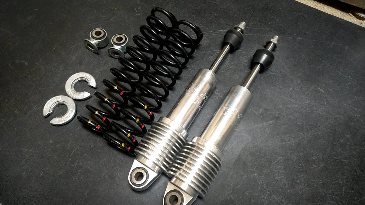 美品！ 希少！ KONI GP レース用 コニー スペシャルD 細巻 330mm 76V-1382 GS400 GT380 GSX400 KH400 KZ 500SS RD Z2_画像2