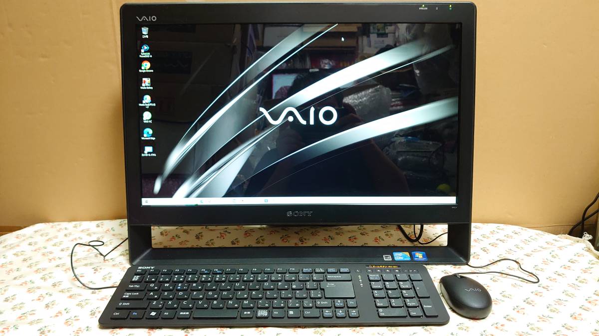 ★ SONY VAIO PCG-11211N / Windows10 / Core i7 / HDD 1TB / メモリ8GB / 純正キーボード・マウス /　21.5型ワイド ★_画像1