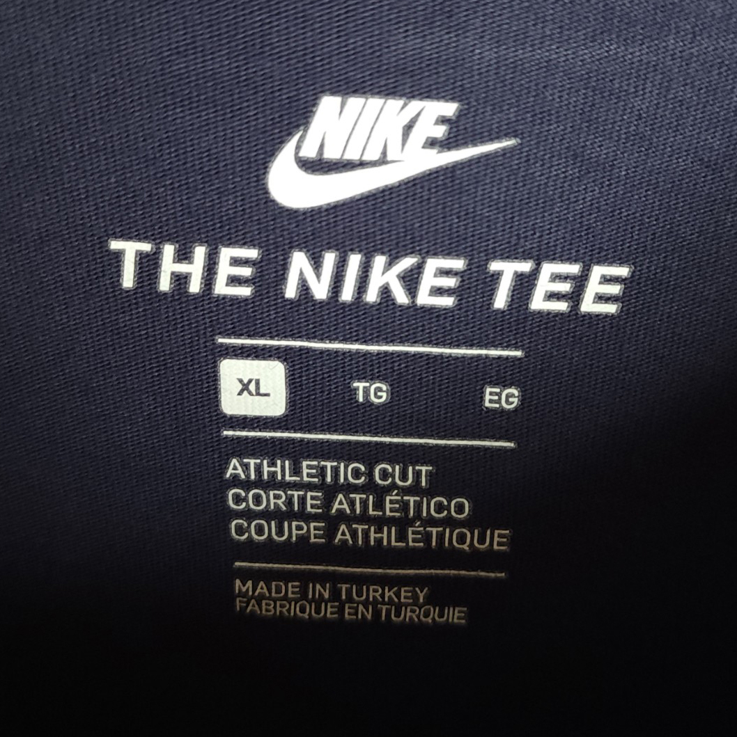 MV-IW/XLサイズ/THE NIKE TEE ナイキ ロゴプリント 半袖 Tシャツ 紺(ネイビー)系 USED 古着 スポーツブランド AIR スウォッシュ_画像5