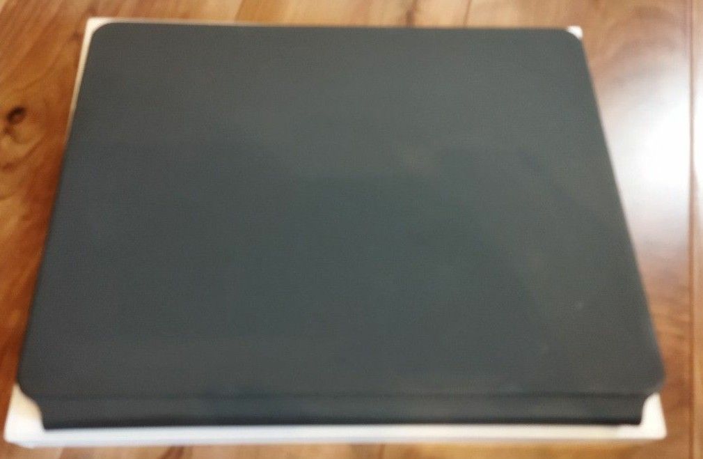 Apple Magic Keyboard 12 9インチiPad Pro A2480型番 MJQK3LL/A Apple Magic Keyboard 12 9インチiPad Pro A2480型番 MJQK3LL/A