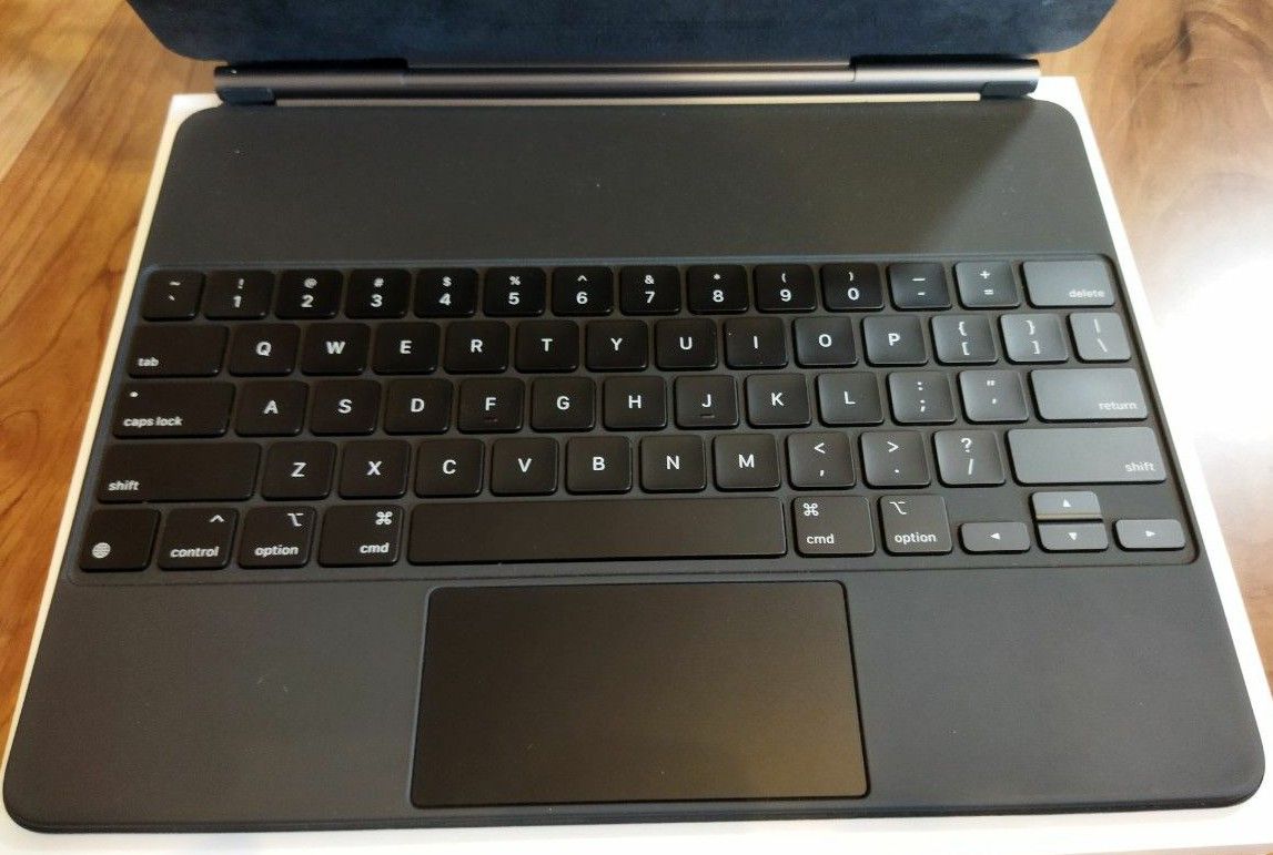Apple Magic Keyboard 12 9インチiPad Pro A2480型番 MJQK3LL/A Apple Magic Keyboard 12 9インチiPad Pro A2480型番 MJQK3LL/A