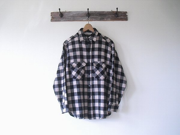 L.L.Bean Wool Shirt （1980年代） エルエルビーン　ウールシャツ　Made in U.S.A.　モノクロ　＠M　バッファローチェック　ヴィンテージ_画像2