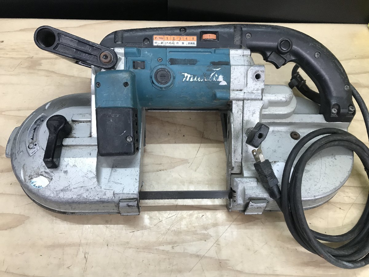 【中古品】makita(マキタ) 100vポータブルバンドソー 2107F　※商品詳細必読　/　ITVT8KAEEXG0　I36_画像1