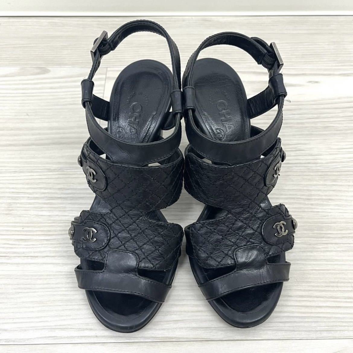 高級 箱付き CHANEL シャネル COCO ココマーク マトラッセ バックストラップ付き レザー ヒール サンダル