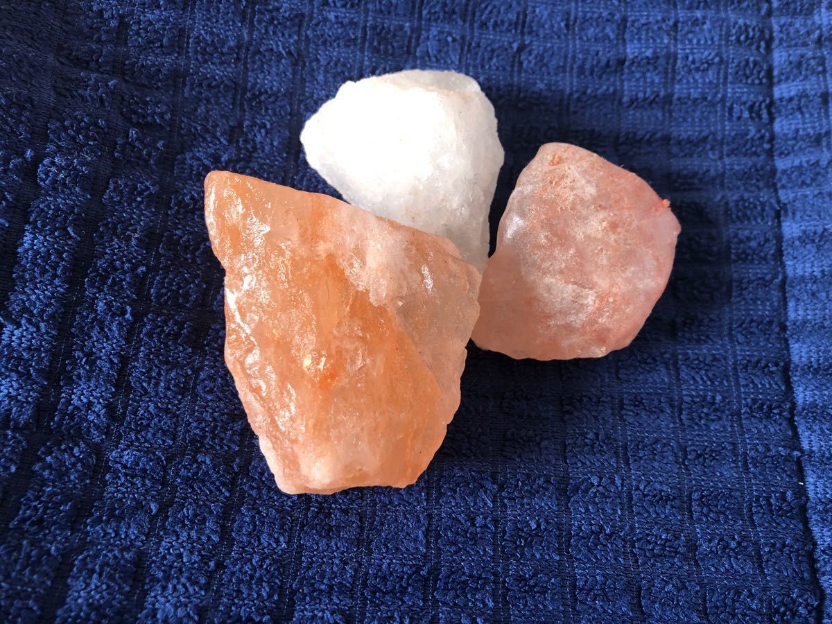 ヒマラヤ岩塩 チーニャンツァ〈大粒ブロック〉１kg(浄化・お守り) 天然