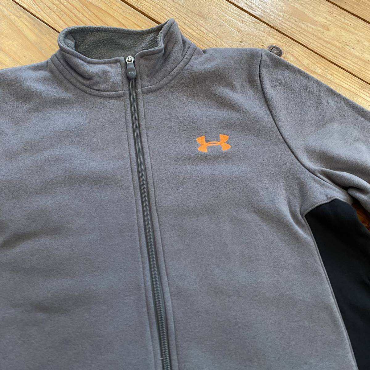  new goods UNDER ARMOUR Under Armor fleece jacket boys XL size gray cold gear sport outdoor America buying up J2738