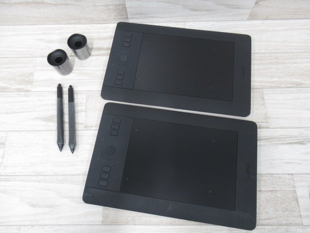 ▲Ω 新G 0080♪ 保証有 Wacom【 PTH-451 】ワコム Intuos Pro Small ペンタブレット 2台セット ペン未使用品・祝10000!取引突破!!_画像1