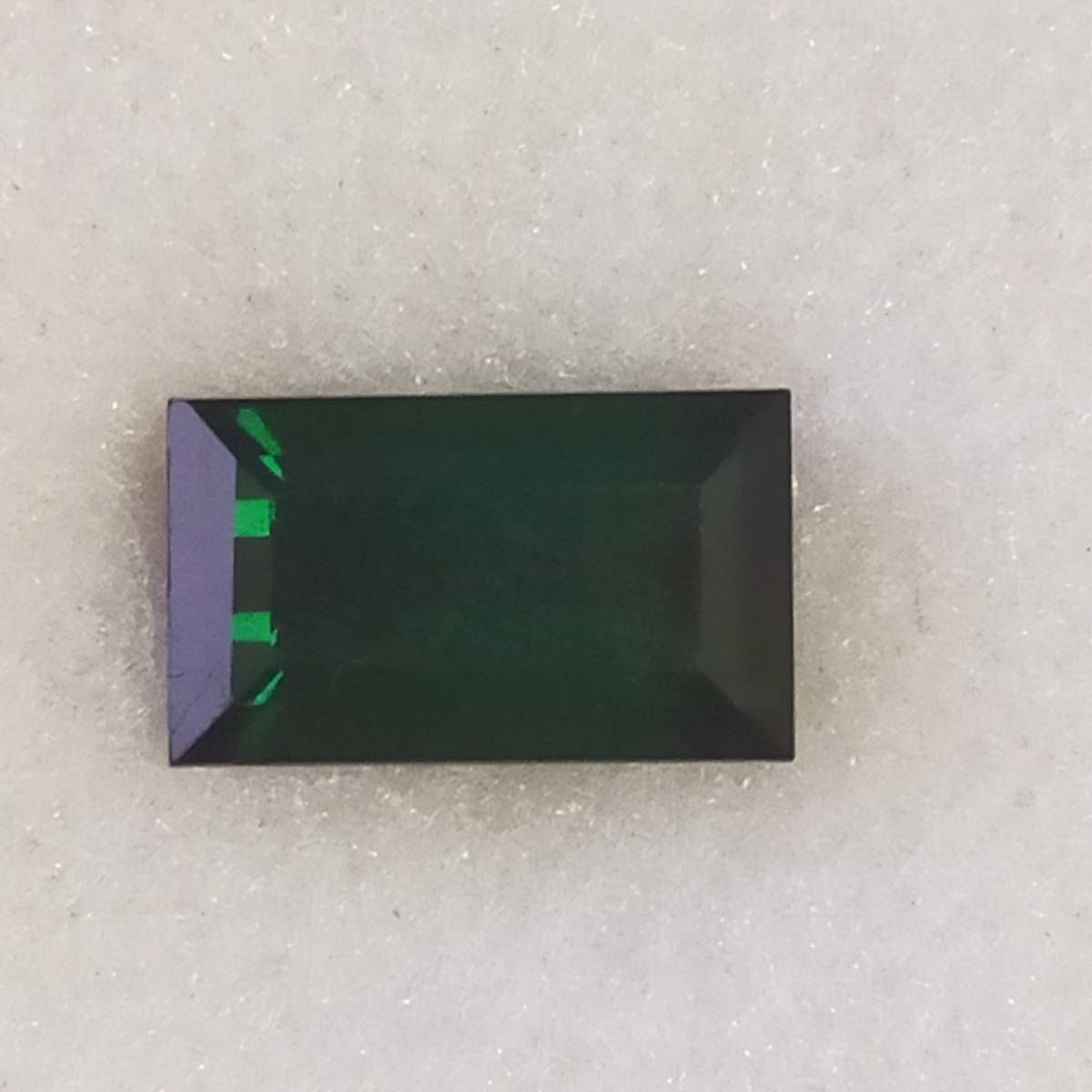正規品販売! グリーントルマリン 4.088ct ソーティング付 トルマリン