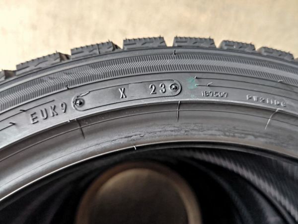 【今期入荷分 2023年製 数量限定 即納 】 ダンロップ ウィンターマックス WM02 185/60R15 4本 新品 未使用品 個人宅可 185/60-15_画像4