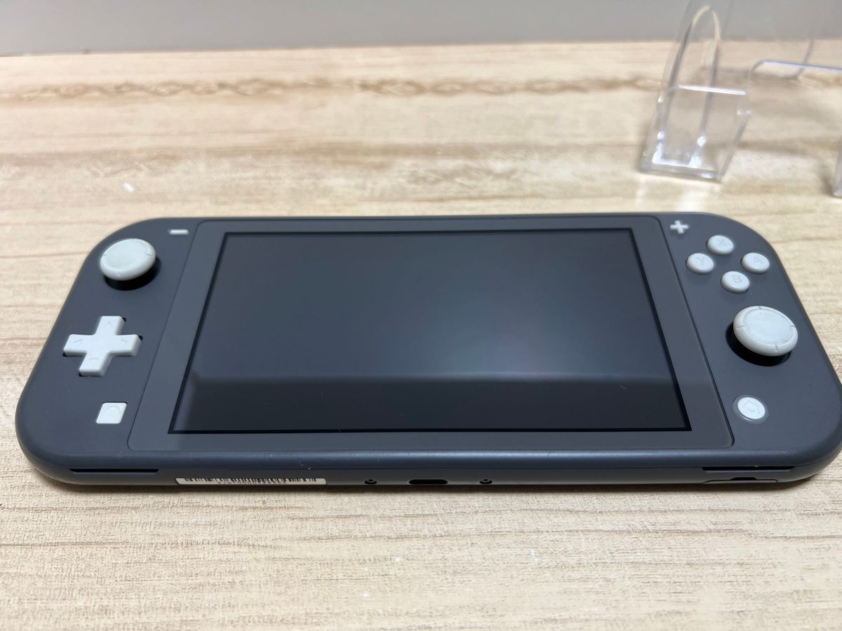【セット】Nintendo Switch Lite HDH-001 スイッチライト　本体　グレー　ポケモンシールドソフト　セット