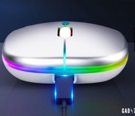 ワイヤレスマウス 静音薄型 7色LEDランプ 充電式 2.4GHz(シルバー色)