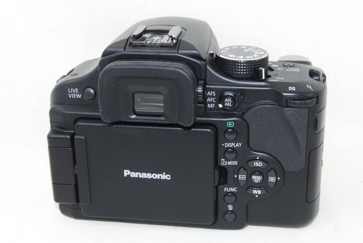 極美品 Panasonic パナソニック LUMIX ルミックス DMC-L10 希少 極美品 Panasonic パナソニック LUMIX ルミックス DMC-L10 希少