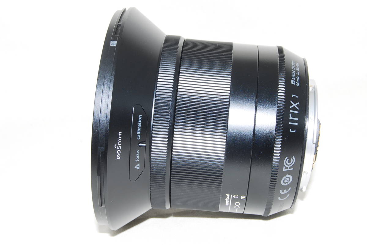 ★新品級★Irix アイリックス Blackstone ブラックストーン 15mm F2.4 CANON キャノン EFマウント 元箱付き♪_画像5