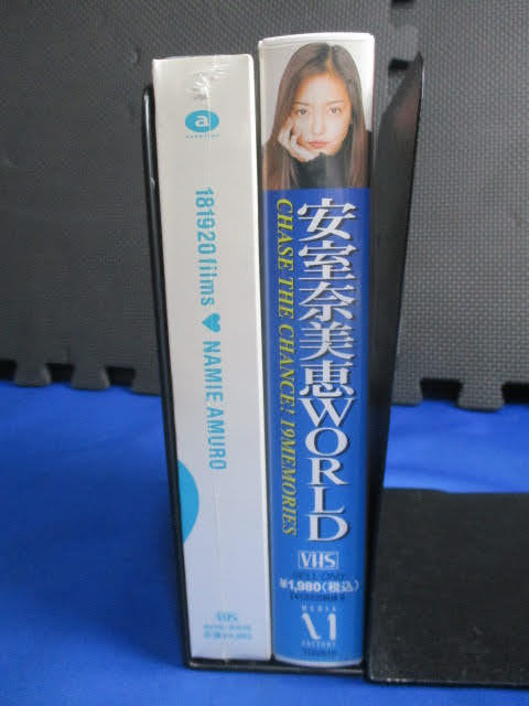 * Amuro Namie видеолента 2 позиций комплект *VHS 1 пункт нераспечатанный Amuro Namie world 181920 NAMIE AMURO суммировать!R-140924