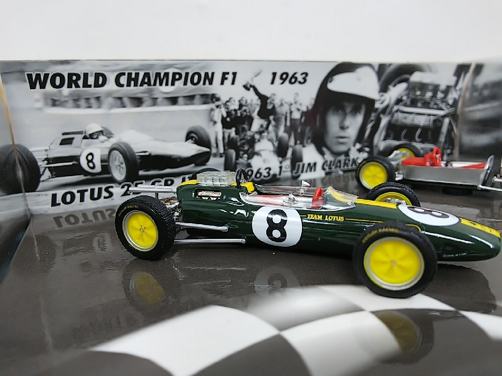 ■ BRUMMブルム 1/43 A005 Lotus 25 G.P. Italia telaio 1964 Jim Clark ロータス ジム・クラーク レーシングミニカー_画像4