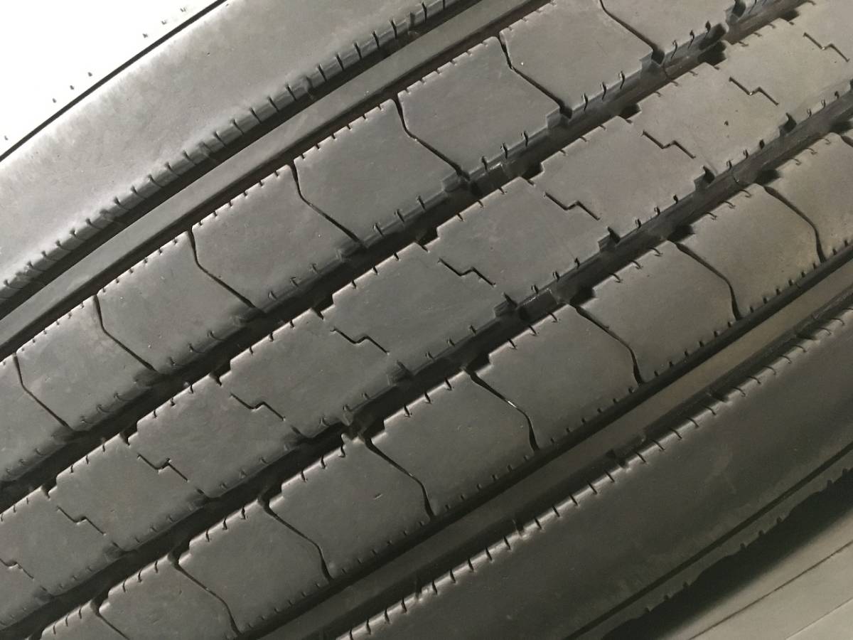 m421-1-4 ☆295/80R22.5 BS R225 中古4本セット！ ブリヂストン for Bus 2017年製！ 　K340_画像5