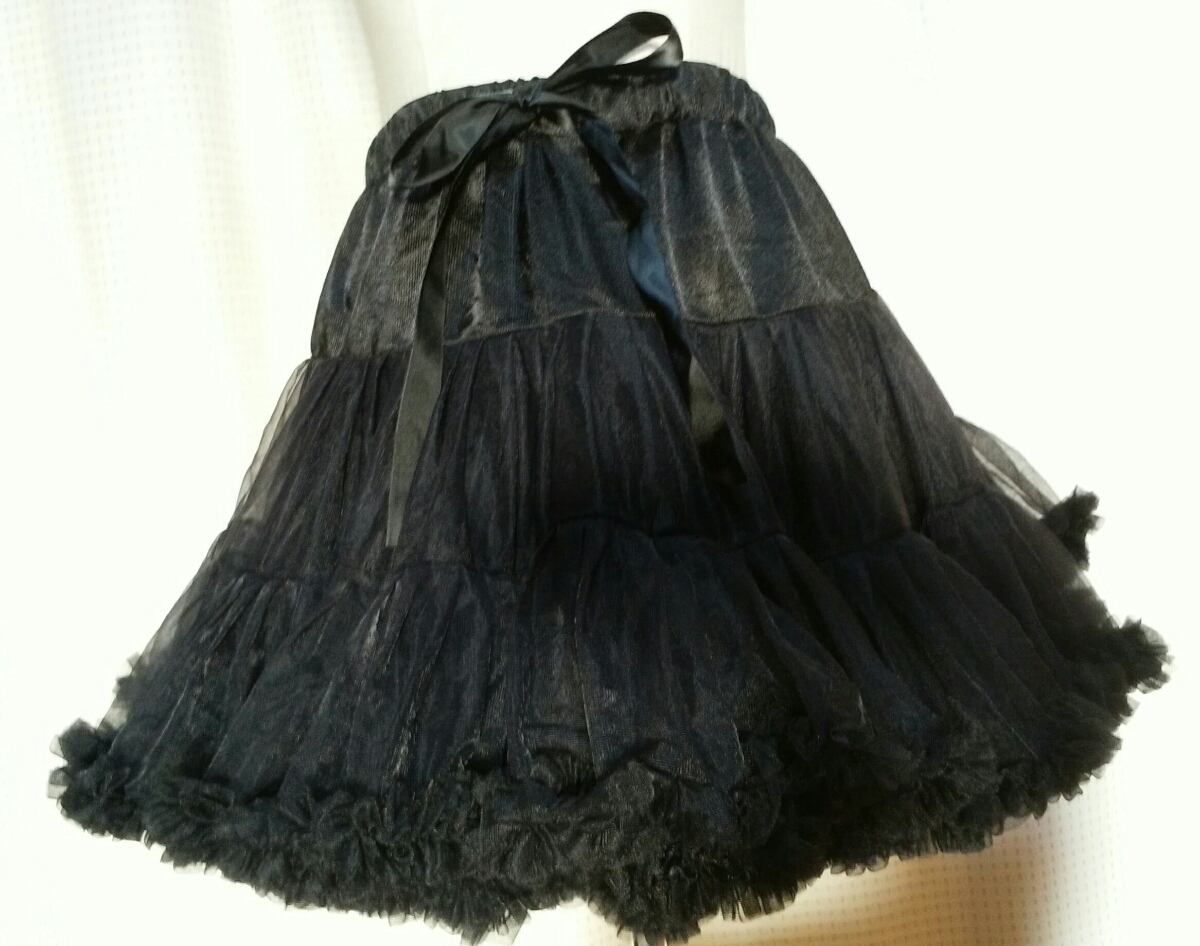  soft chu-ru3 step tia-do full volume pannier black black waist adjustment possible Gothic and Lolita Lolita roli.ta