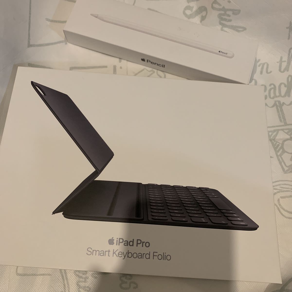 11インチ iPad Pro Keyboard Folio Apple スマートキーボード 日本語