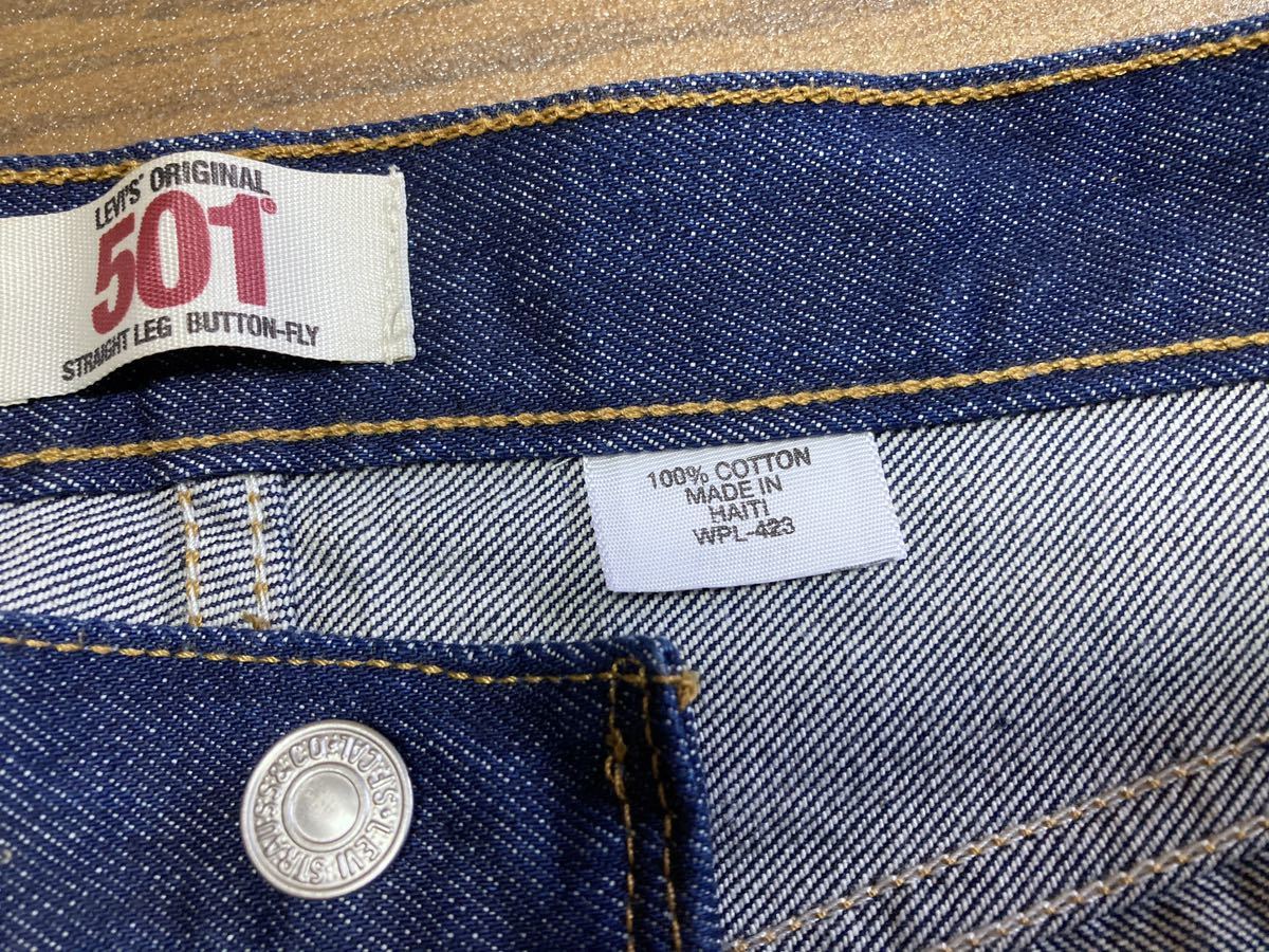 Levisリーバイス・501 USレギュラー 米国流通 09年 ハイチ製 W38L34 脇