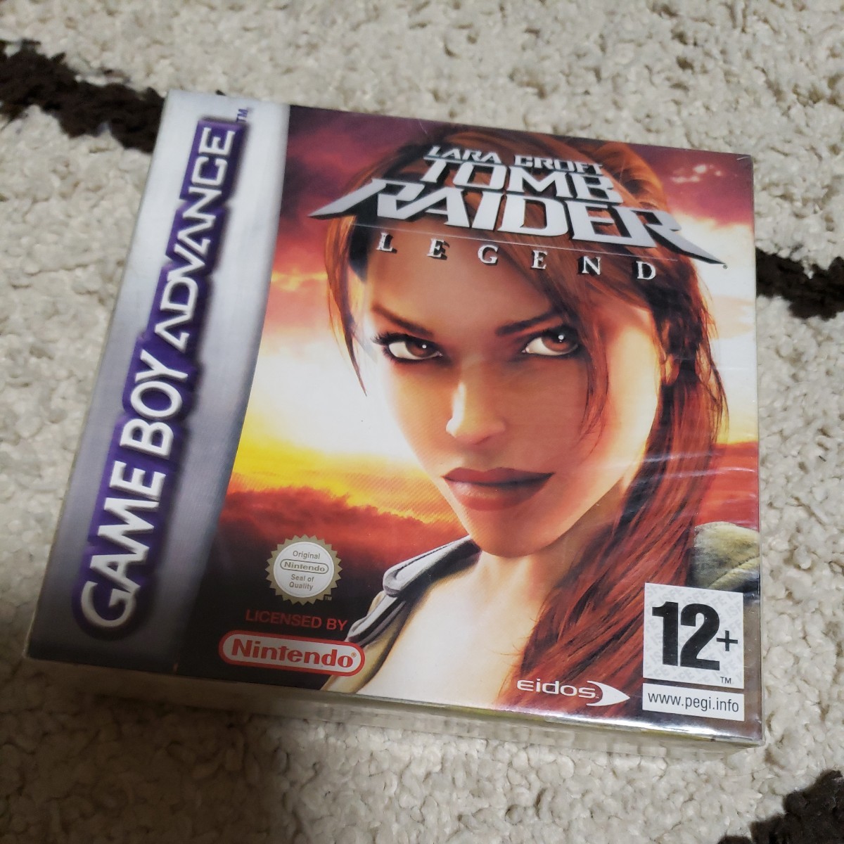 未開封　TOMB RAIDER LEGEND トゥームレイダー 海外版 GBA