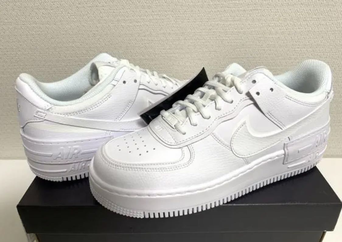 【送料無料】【新品】23.5㎝ NIKE WMNS AIR FORCE 1 SHADOW ナイキ ウィメンズ エア フォース 1 シャドウ　ホワイト_画像2