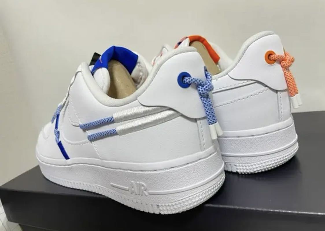 【送料無料】【新品】24㎝　NIKE WMNS AIR FORCE 1 '07 LX ナイキ ウィメンズ エア フォース 1 '07 LX ホワイト_画像4