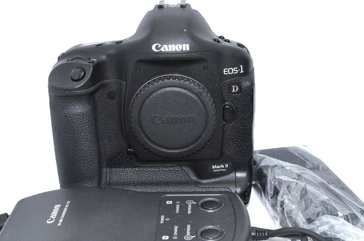 品質満点！ Canon EOS-1D MarkⅡ 充電器付属 シャッターカウント43136