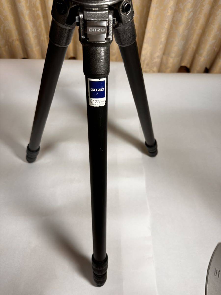 Sản phẩm GITZO G1227 Mk2 カーボン三脚