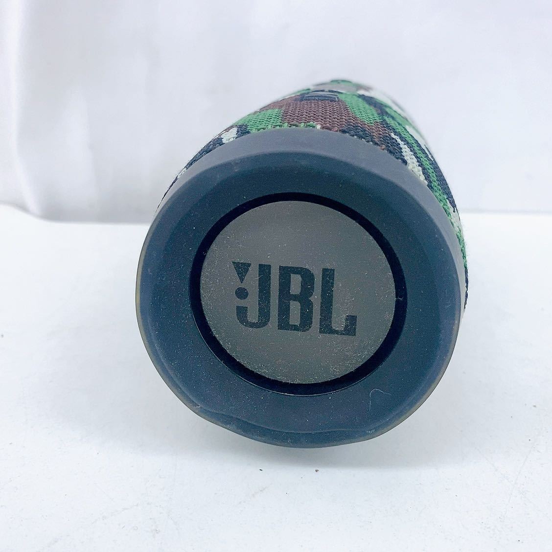 9AC142 【動作品】JBL CHARGE3 Bluetoothスピーカー ワイヤレス カモフラージュ柄 中古 現状品 _画像5