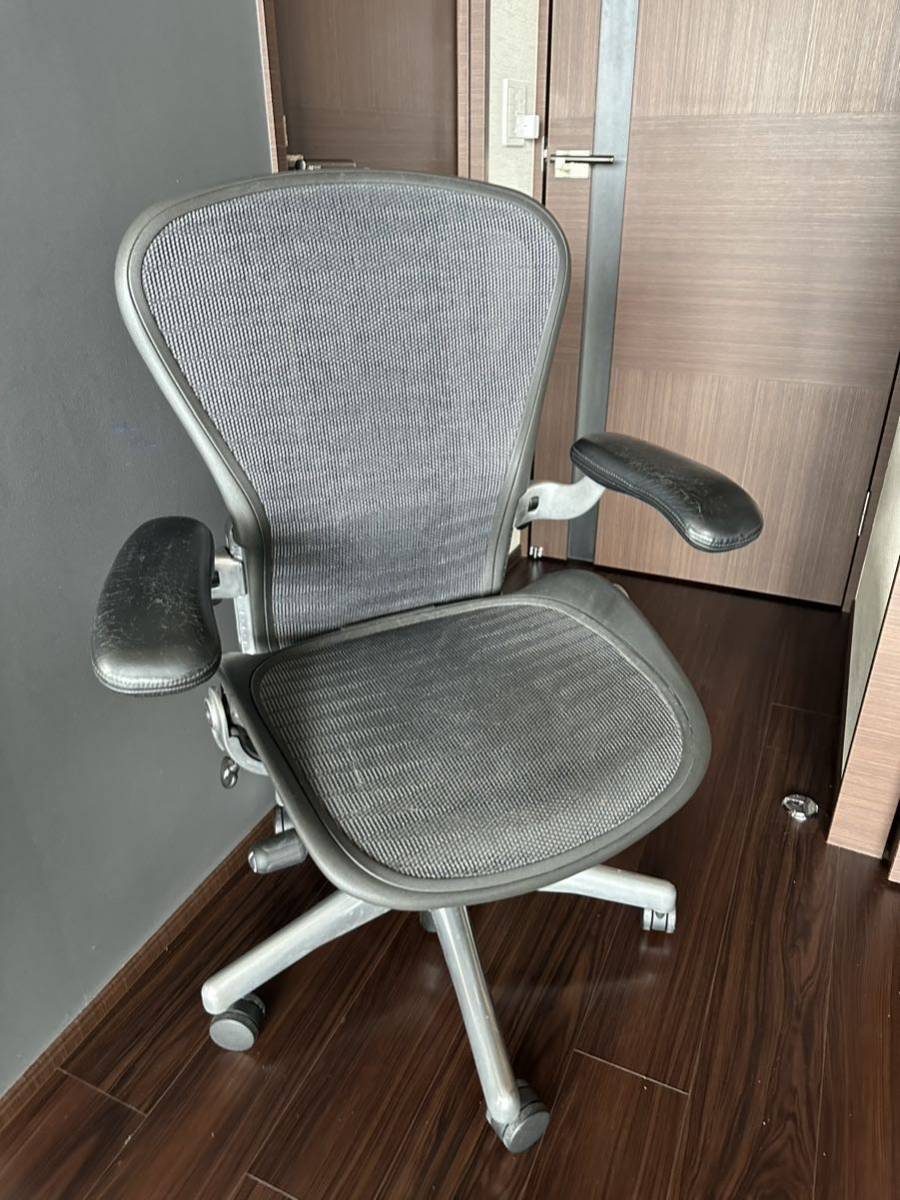 ◆Herman Miller◆ ハーマンミラー アーロンチェア ポスチャーフィット フル装備 Bサイズ ポリッシュドアルミニウム　最高級_画像2