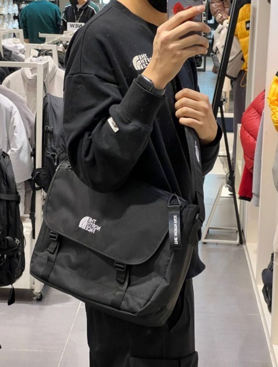 THE NORTH FACE ザノースフェイス ショルダーバッグ 2way THE NORTH FACE ザノースフェイス ショルダーバッグ 2way