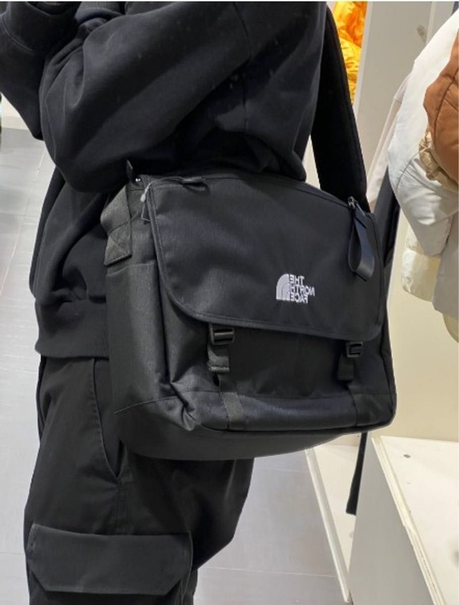 THE NORTH FACE ザノースフェイス ショルダーバッグ 2way THE NORTH FACE ザノースフェイス ショルダーバッグ 2way