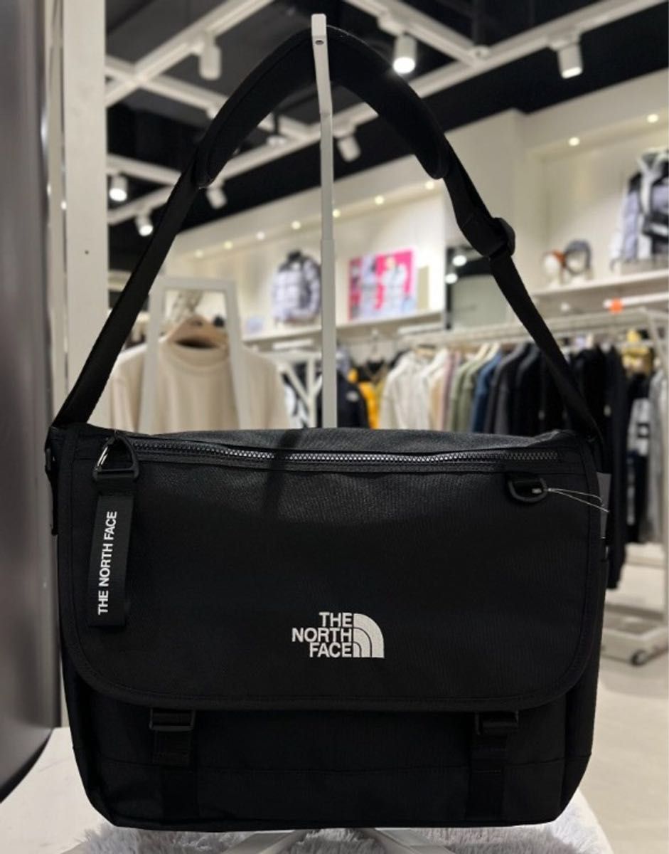 THE NORTH FACE ザノースフェイス ショルダーバッグ 2way THE NORTH FACE ザノースフェイス ショルダーバッグ 2way
