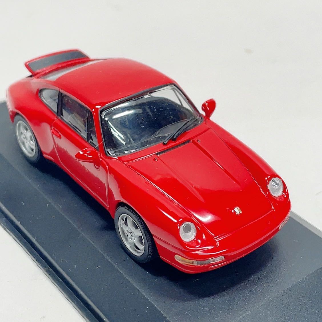 【S2】1/43 ミニチャンプス　Porsche 911 Type 993 Carrera Cabriolet raspberry red_画像2