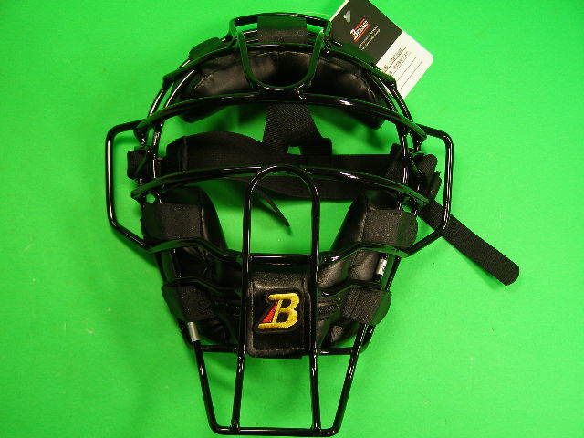 品質満点！ オーダー BELGARD ベルガード 審判用マスク 硬式野球用 ブラック×ブラック 軽量マスク UM770W 発声のしやすい W型パッド Bマーク付き マスク