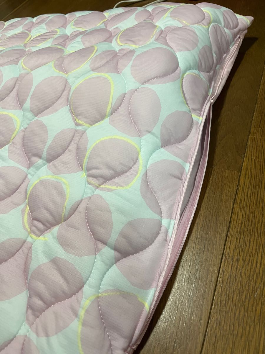トゥルースリーパー　枕カバー　シングルサイズ　冷感素材　厚手　キルティング　ピンクドット