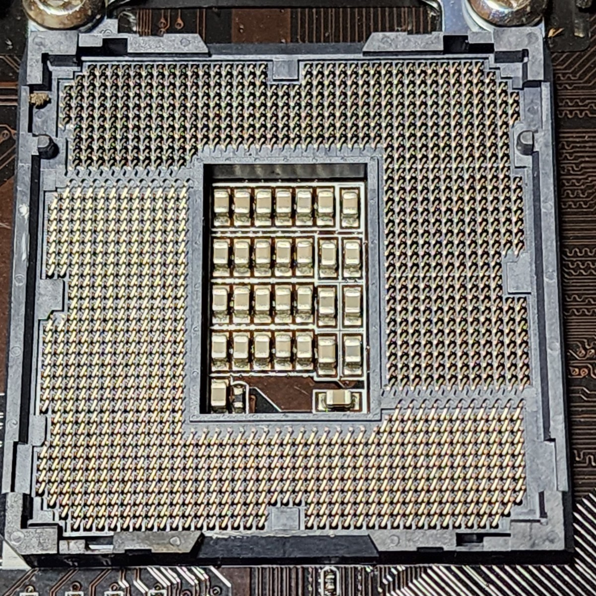 ASRock Z77 Pro4-M IOパネル付属 LGA1155 MicroATXマザーボード ASRock Z77 Pro4-M IOパネル付属 LGA1155 MicroATXマザーボード