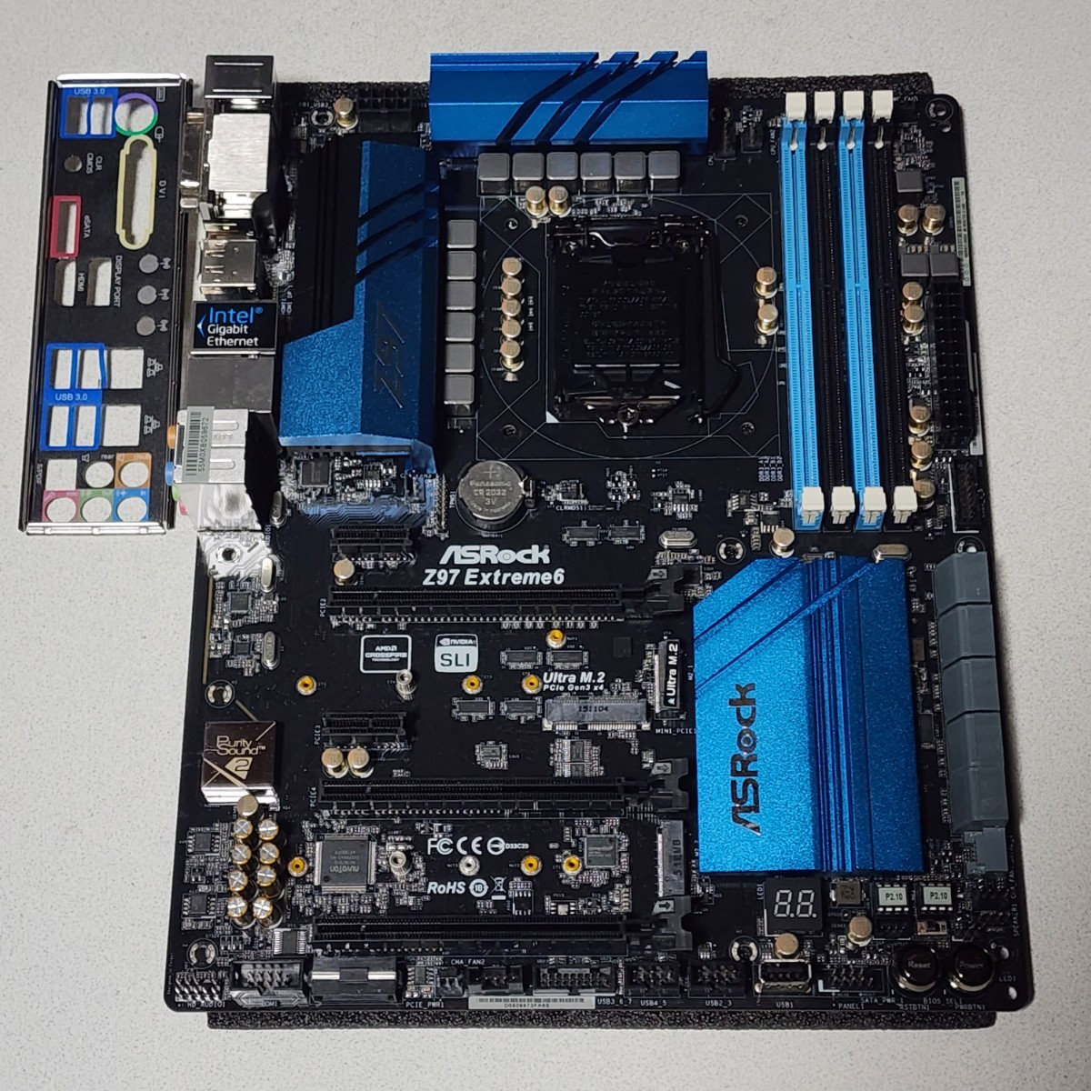 ASRock Z97 Extreme6 IOパネル付属 LGA1150 ATXマザーボード 第4 ASRock Z97 Extreme6 IOパネル付属 LGA1150 ATXマザーボード 第4