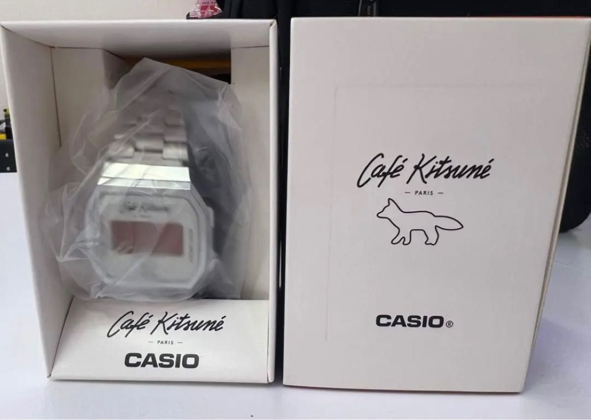 Cafe Kitsune x Casio A168WECK-7AJRカフェキツネ x カシオ A168WECK