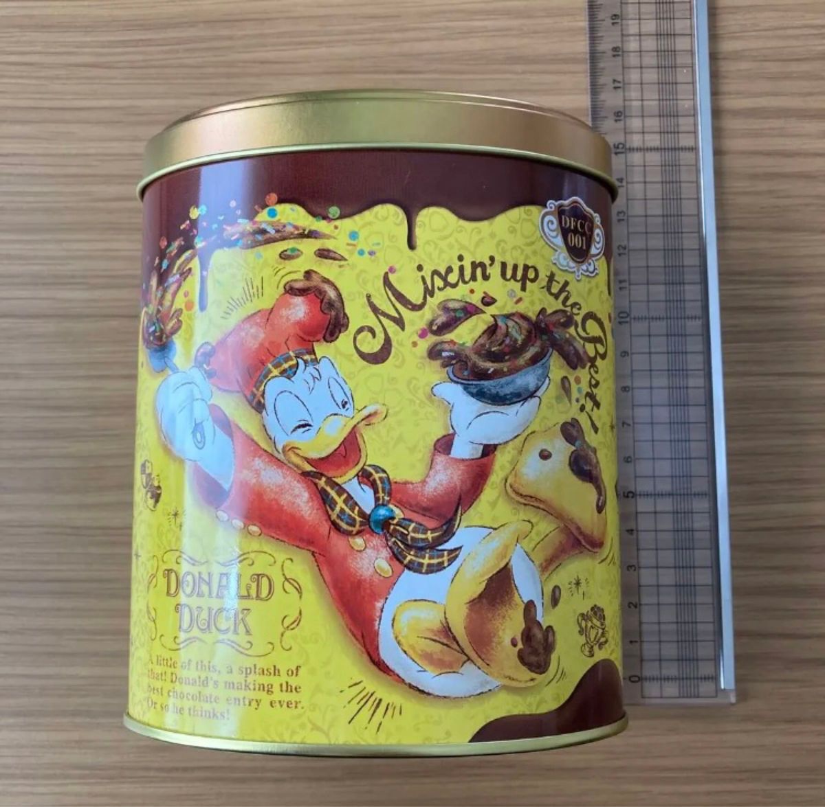 ディズニー 35周年 チョコレートクランチ缶 ドナルド