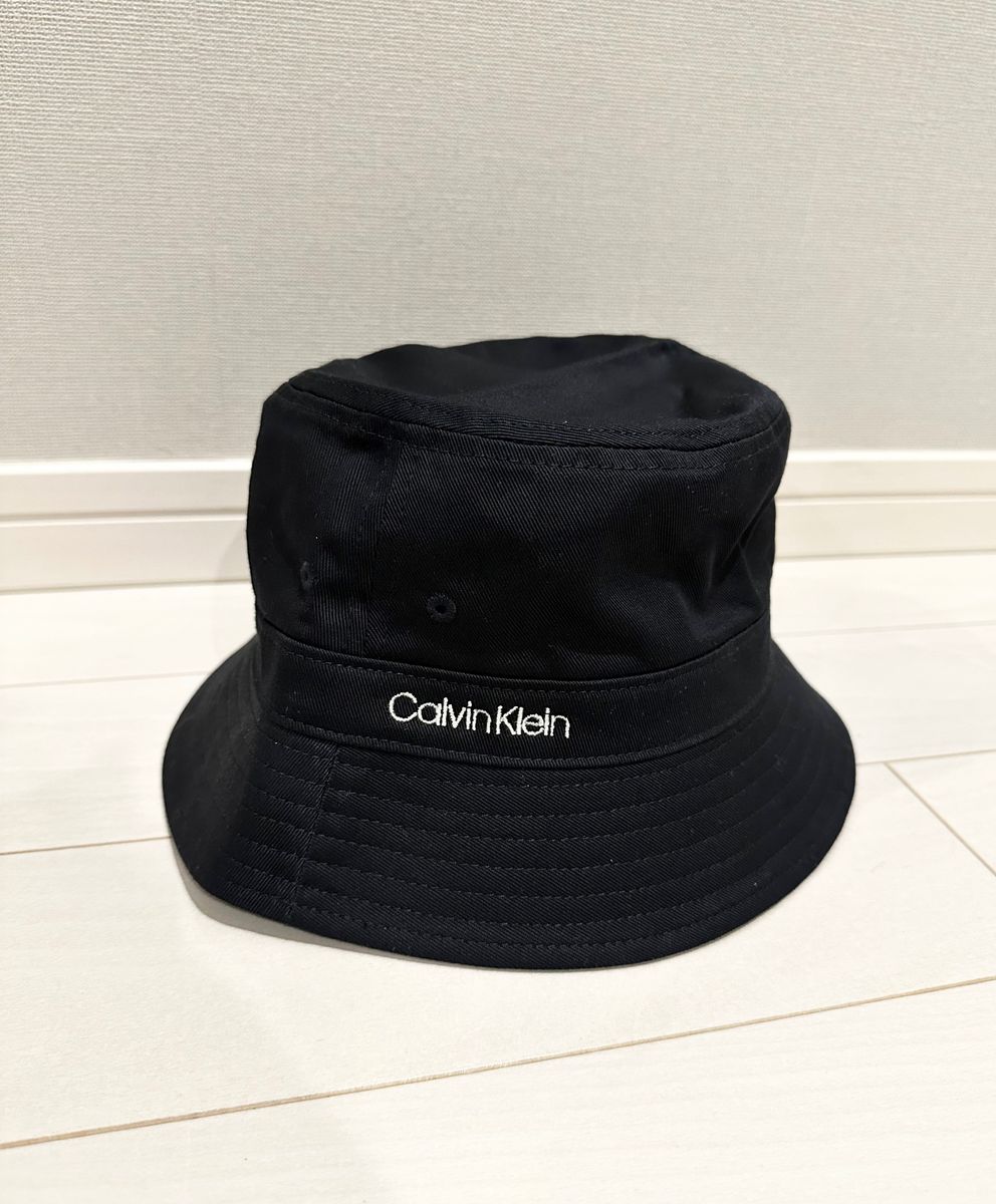 新品未使用品 タグ付き カルバンクライン Calvin Klein バケット 新品未使用品 タグ付き カルバンクライン Calvin Klein バケット