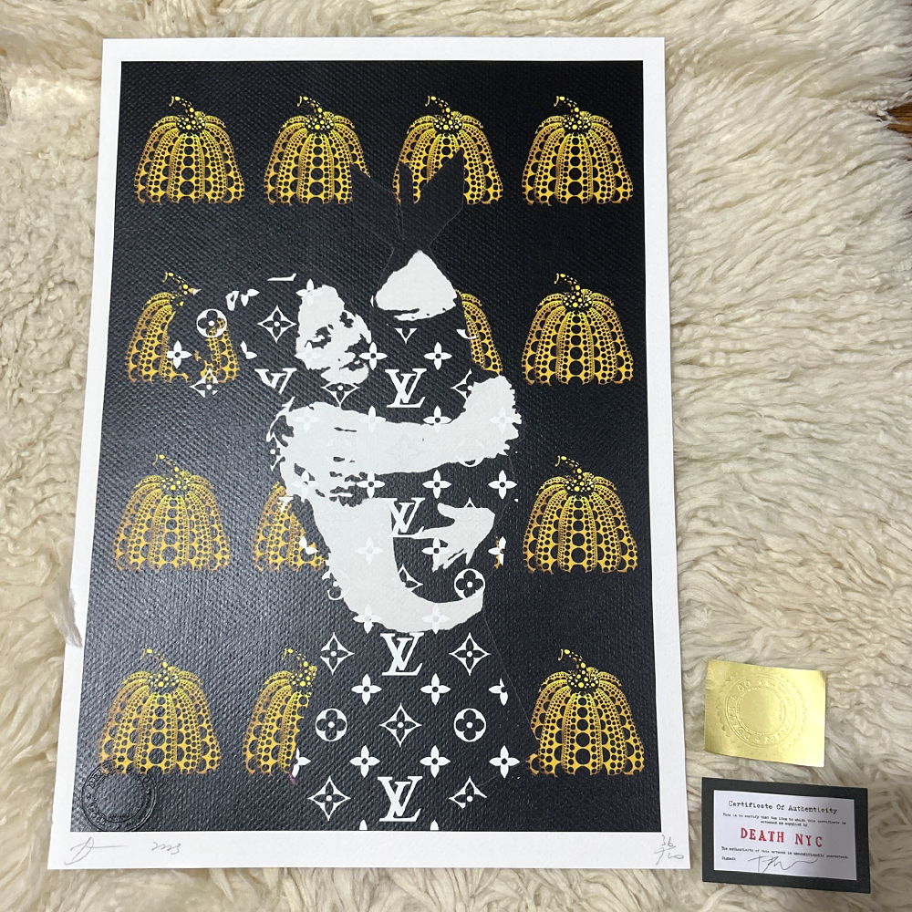 世界限定100枚 DEATH NYC バンクシー Banksy「BOMB HUGGER」ヴィトン